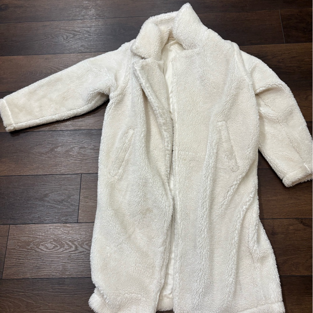 ALO Yoga Cream Fleece Jacket